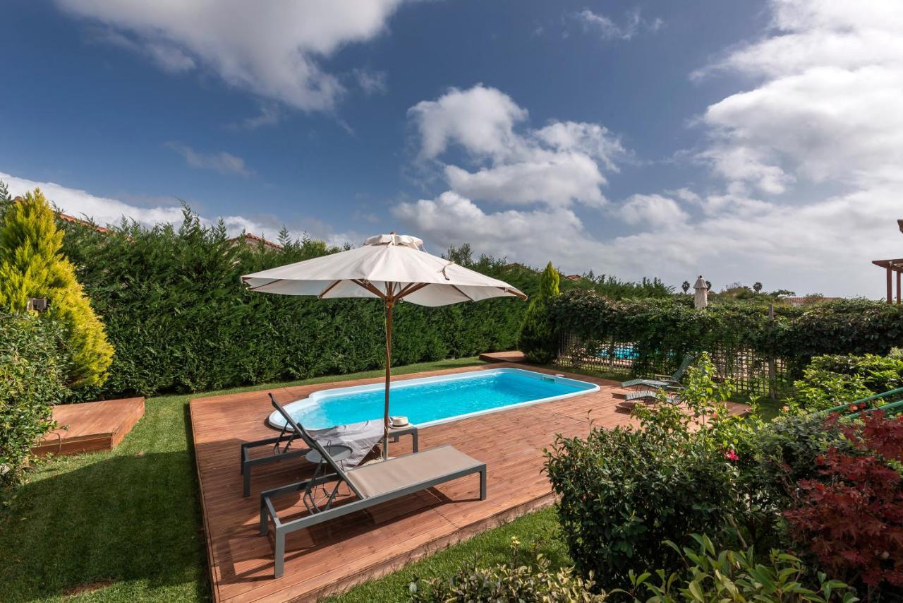 Coastal Dreamy Retreat, Dive In Dimitra's Paradise Apartment *