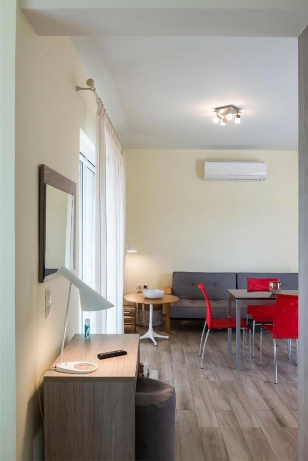 Coastal Dreamy Retreat, Dive In Dimitra's Paradise Apartment